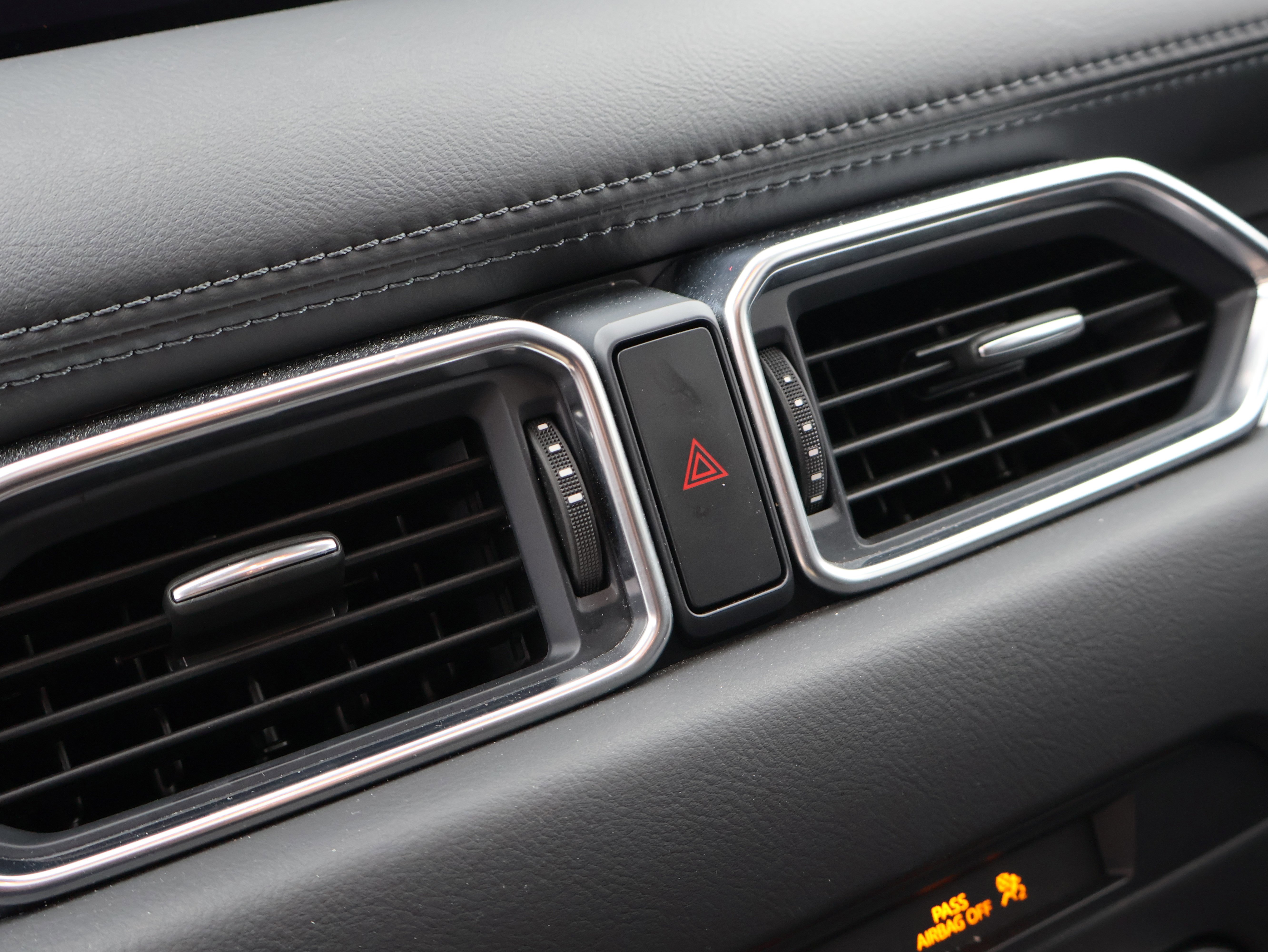 Used 2025 MAZDA CX-5 Carbon Edition AWD/4WD image 28