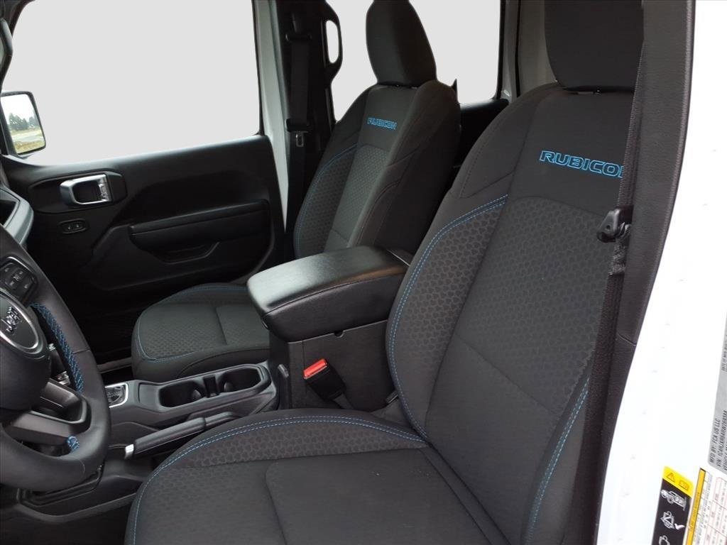 Used 2024 Jeep Wrangler Unlimited Rubicon 4xe image 36
