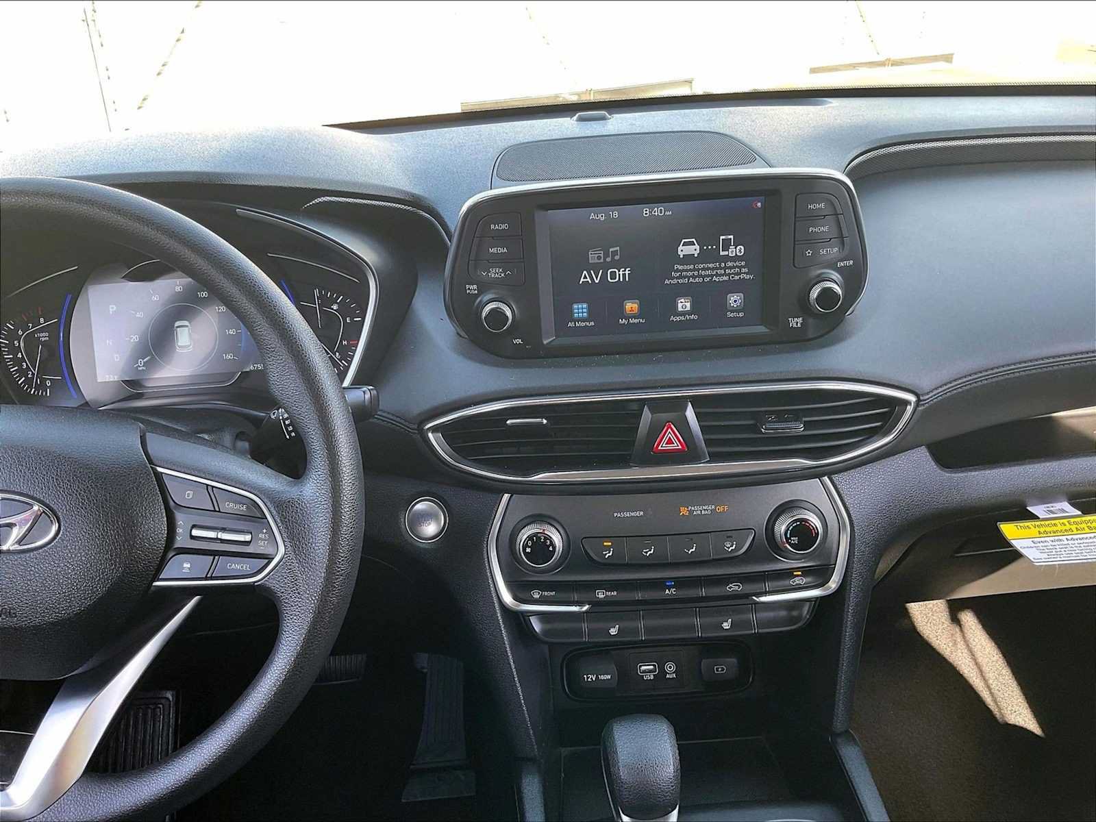 Used 2020 Hyundai Santa Fe SEL FWD image 11