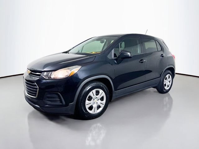 Used 2018 Chevrolet Trax LS FWD image 3