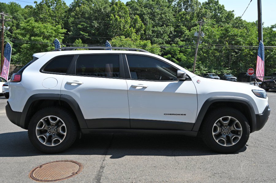 Used 2020 Jeep Cherokee Trailhawk AWD/4WD image 6