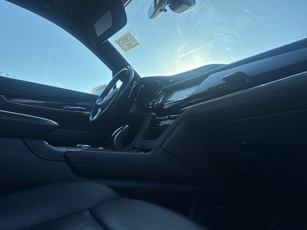 Used 2020 Cadillac XT6 Sport image 4