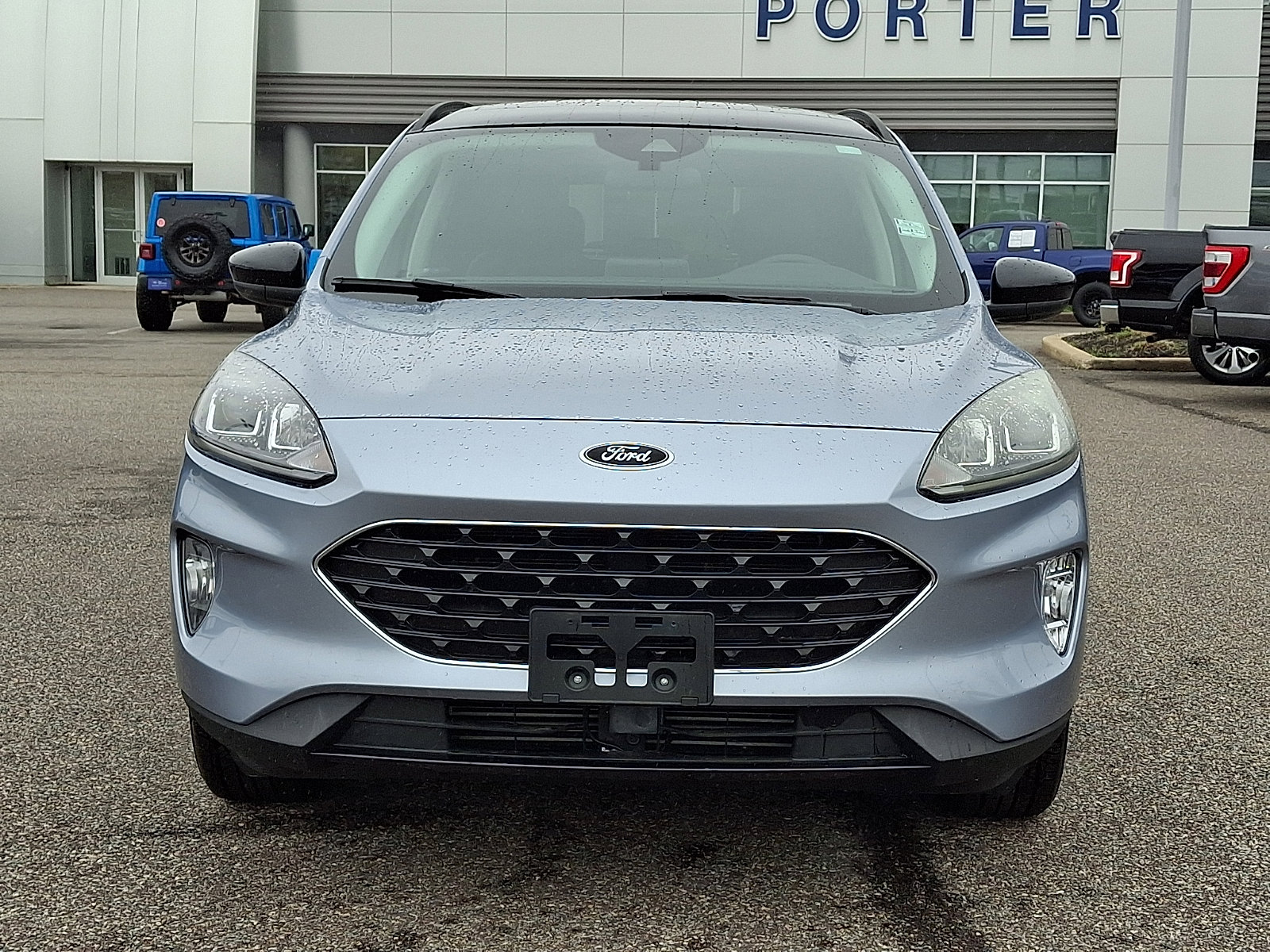 Certified 2022 Ford Escape SEL w/ SEL Stealth AWD Package image 3