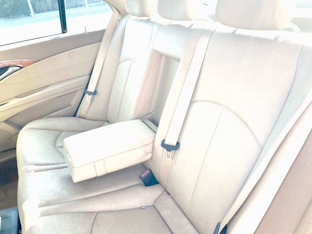 Used 2008 Mercedes-Benz E 350 4MATIC image 11