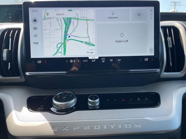 Certified 2025 Ford Expedition Active image 5