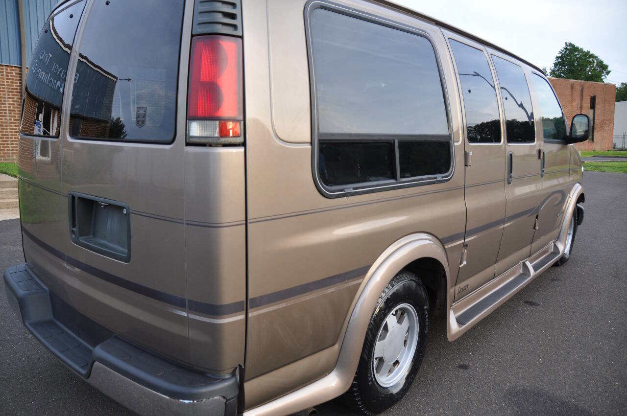 Used 1996 Chevrolet Express 1500 image 10
