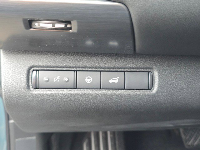 New 2026 Nissan Pathfinder SL image 30