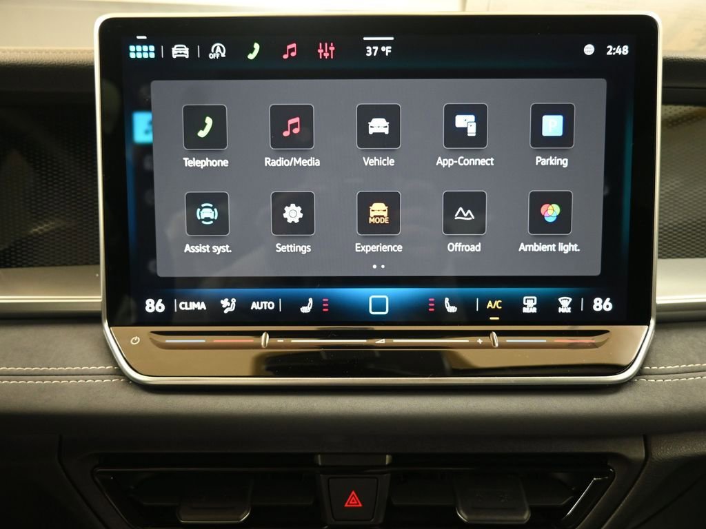 New 2026 Volkswagen Tiguan SE image 31