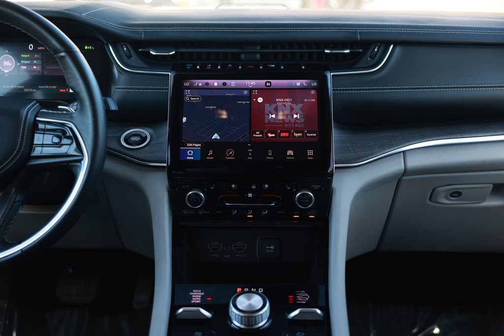 Used 2022 Jeep Grand Cherokee Overland image 28