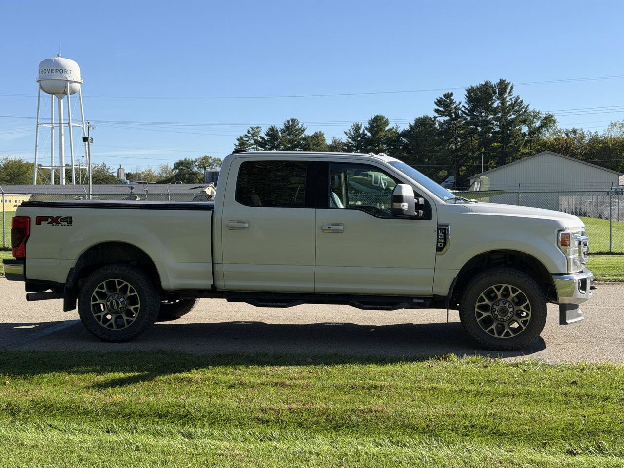 Used 2021 Ford F250 Lariat w/ Lariat Ultimate Package AWD/4WD image 5