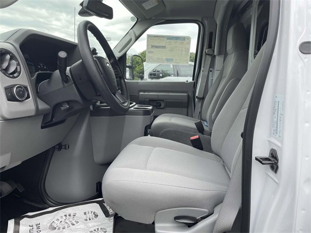 New 2026 Ford E-350 and Econoline 350 Super Duty w/ Power Equipment Group image 9