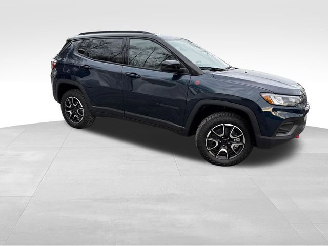 New 2026 Jeep Compass Trailhawk