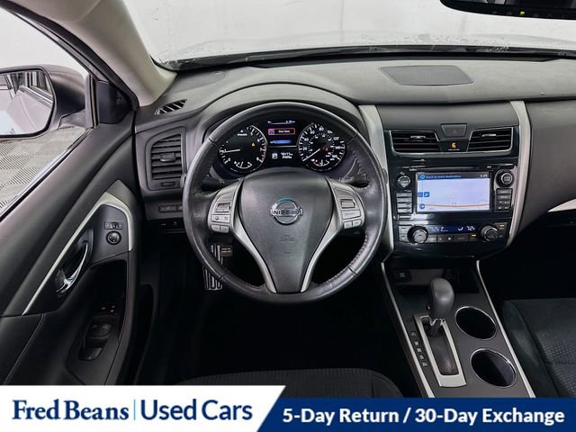 Used 2015 Nissan Altima 2.5 SV w/ Convenience Package image 23