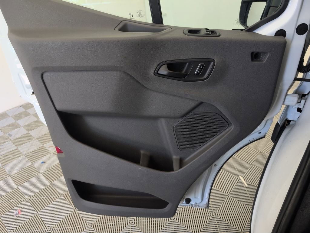 Used 2023 Ford Transit 250 Medium Roof w/ Load Area Protection Package RWD image 31