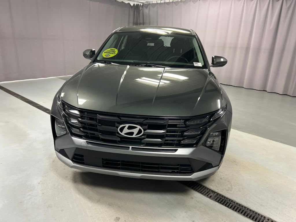 New 2026 Hyundai Tucson Blue SE image 2