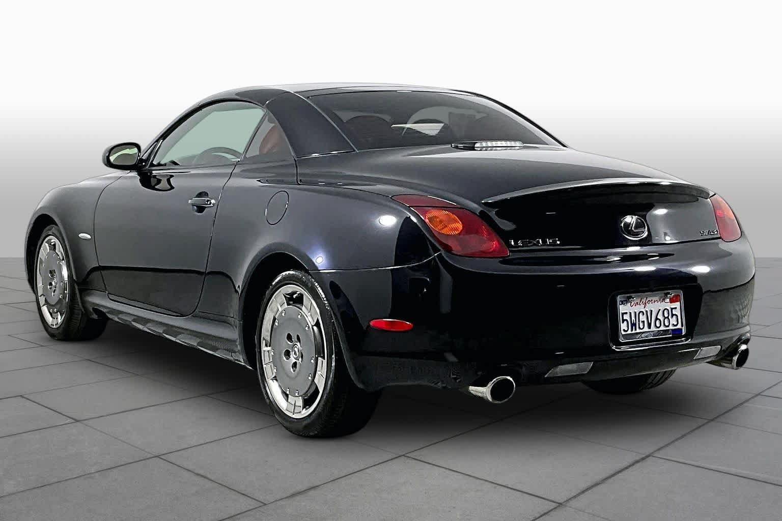 Used 2005 Lexus SC 430 Convertible RWD image 11