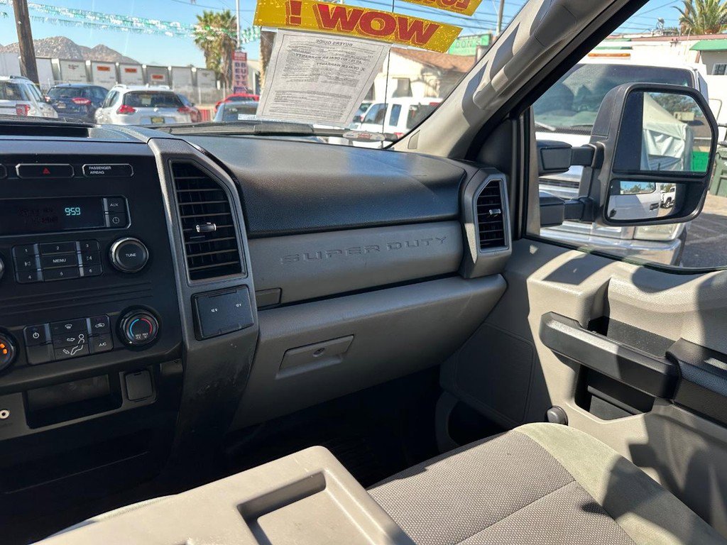 Used 2017 Ford F250 XL image 26