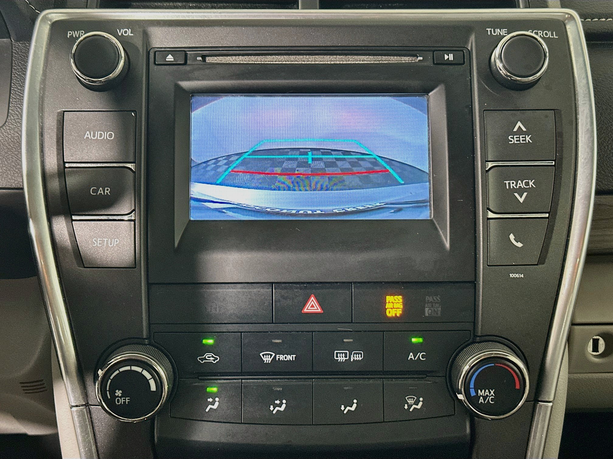 Used 2017 Toyota Camry LE FWD image 24