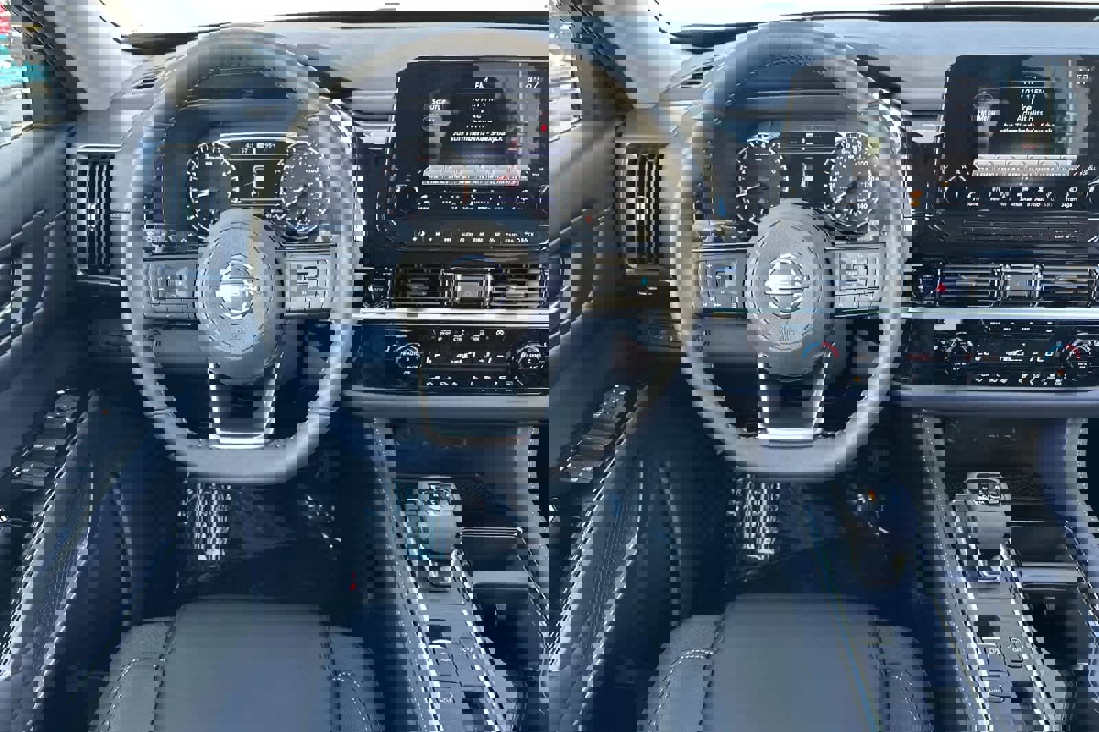 New 2025 Nissan Pathfinder SL image 15