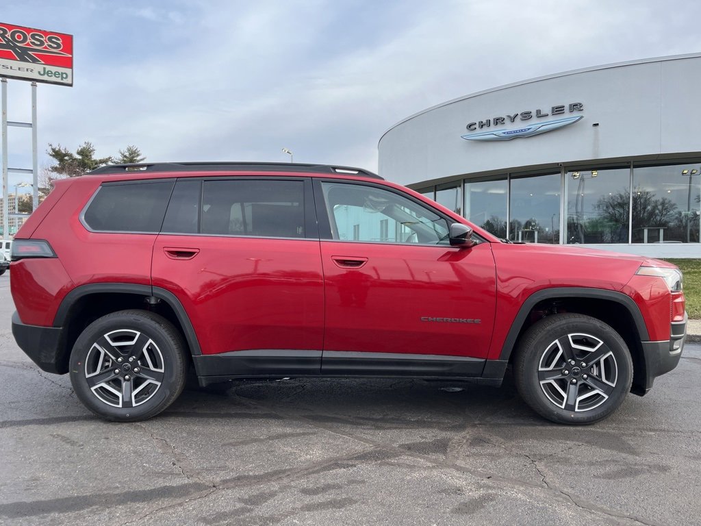 New 2026 Jeep Cherokee Laredo image 36