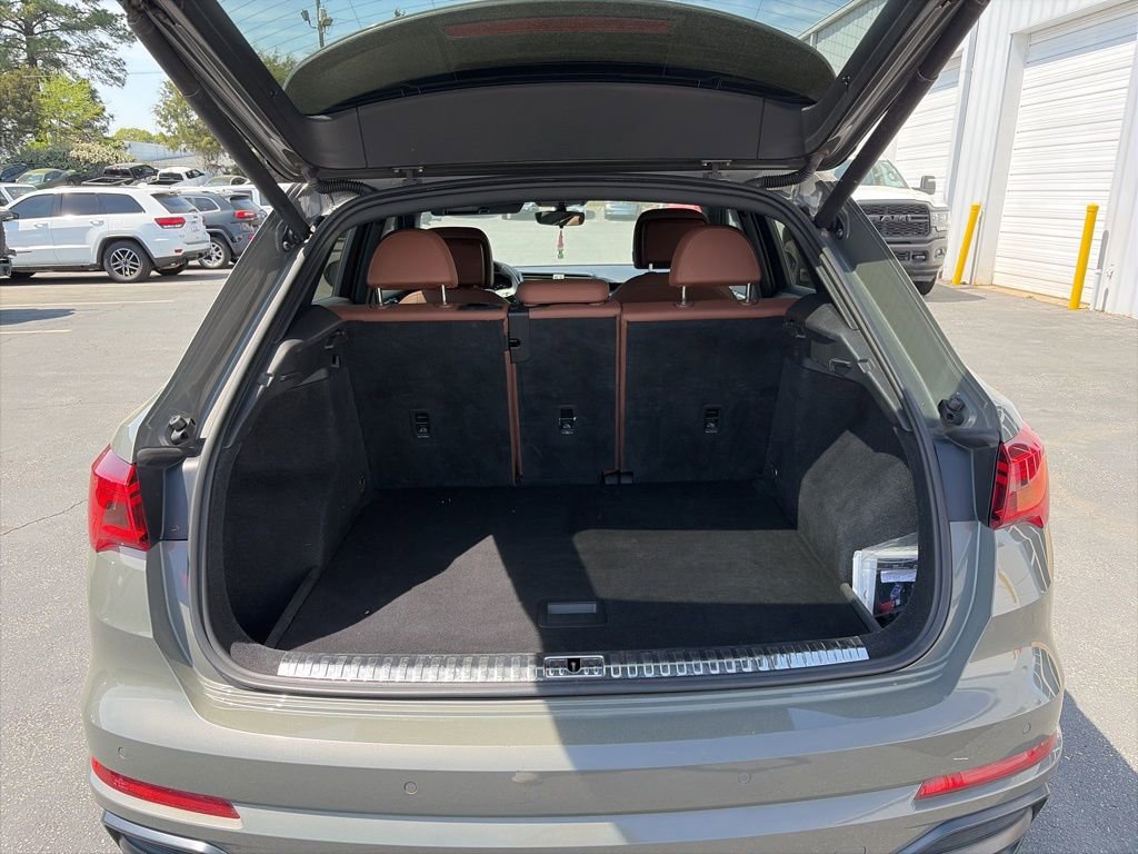 Used 2020 Audi Q3 2.0T Premium w/ Convenience Package image 10
