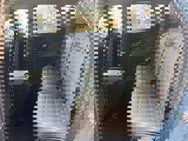 Used 2025 Lincoln Corsair Grand Touring w/ Equipment Group 301A image 12