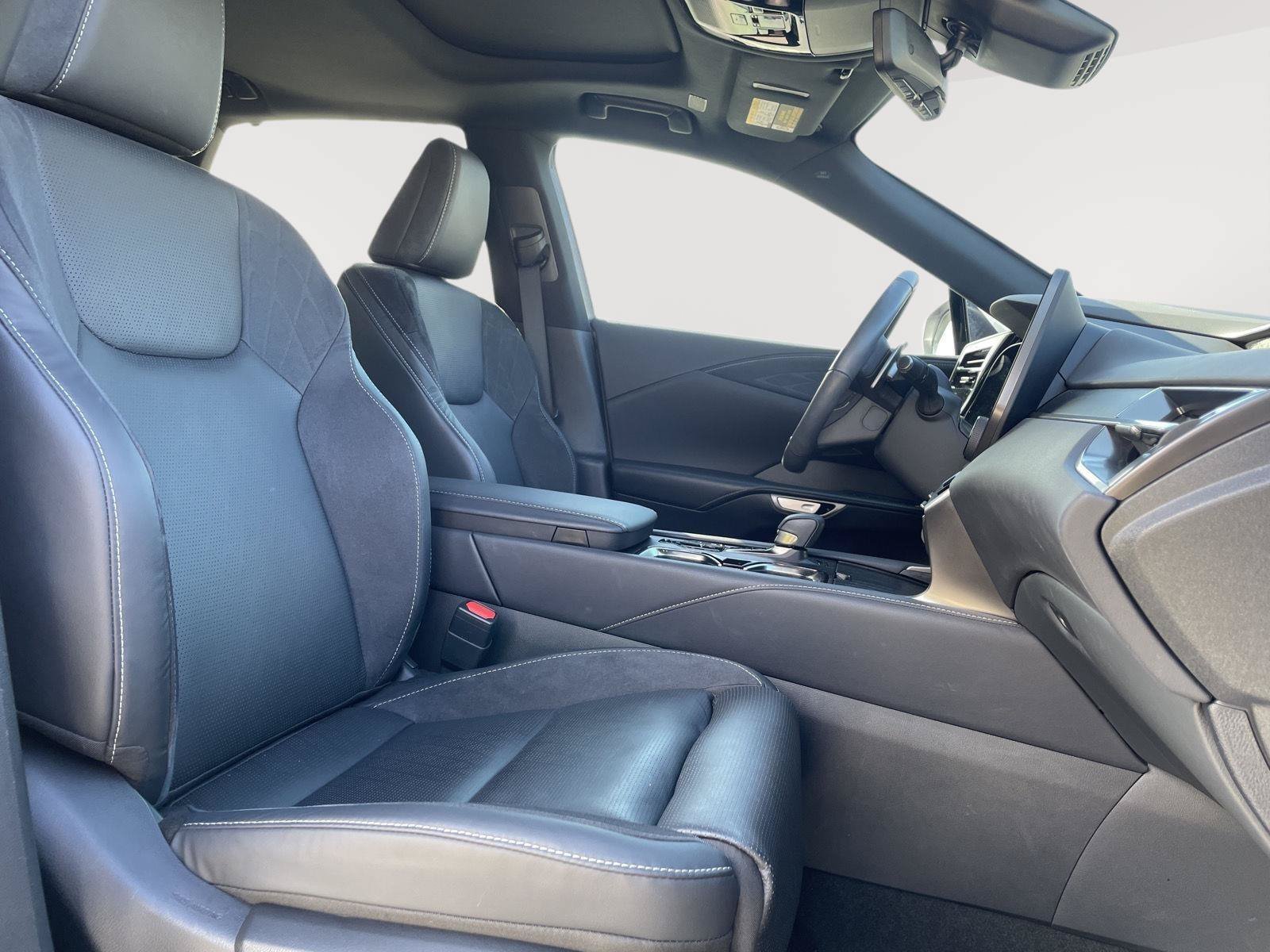 Used 2023 Lexus RX 350 AWD w/ Cold Area Package image 4