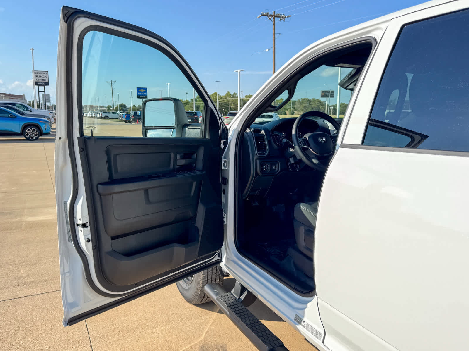New 2026 RAM 3500 Tradesman image 10
