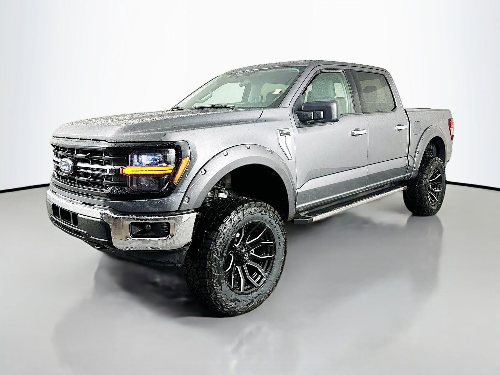 Used 2025 Ford F150 XLT w/ Equipment Group 301A Standard image 5