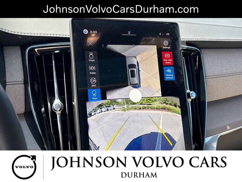 New 2026 Volvo XC90 B5 Plus w/ Protection Package Premier AWD/4WD image 24