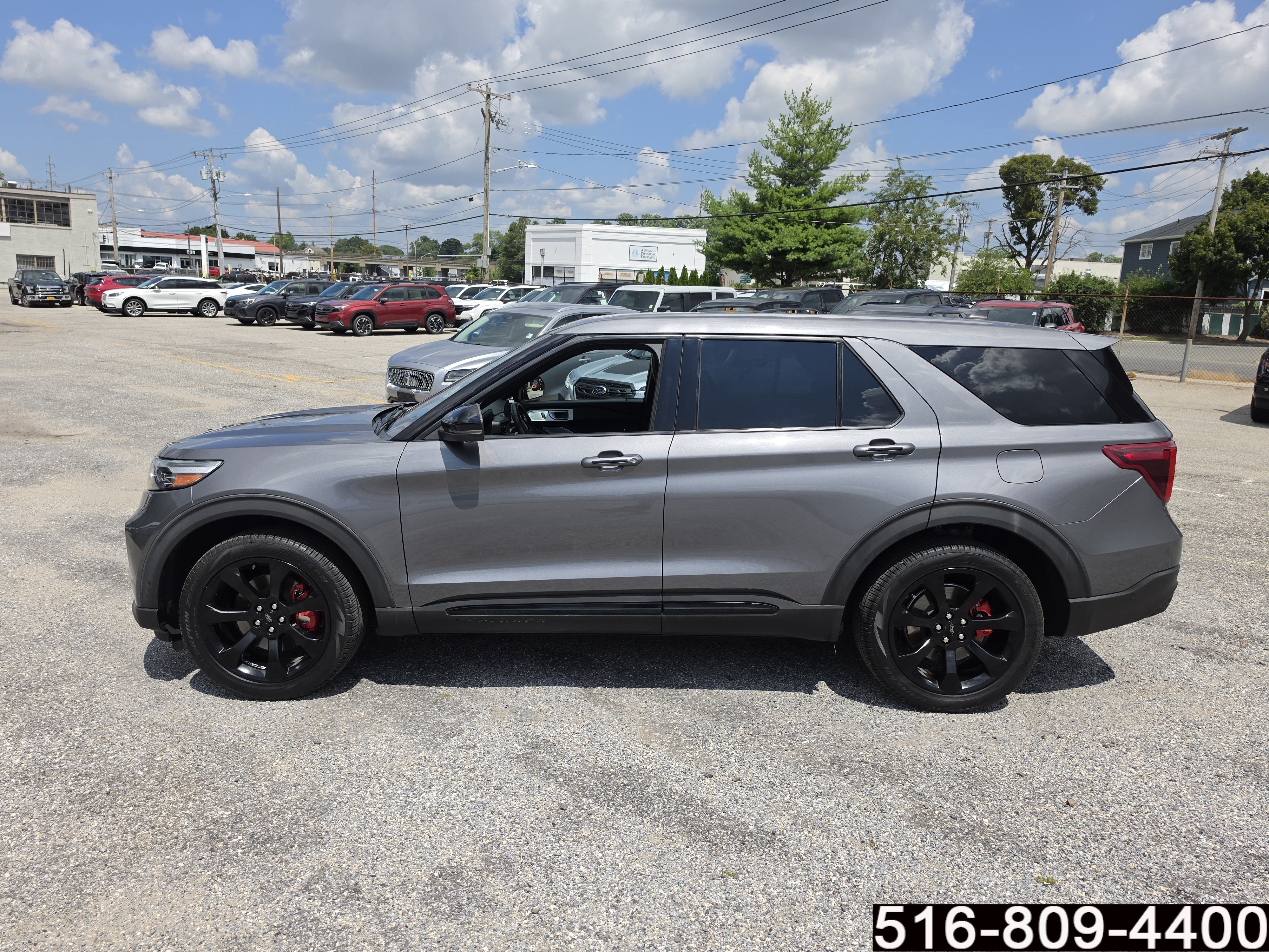 Used 2021 Ford Explorer ST w/ Equipment Group 401A AWD/4WD image 9