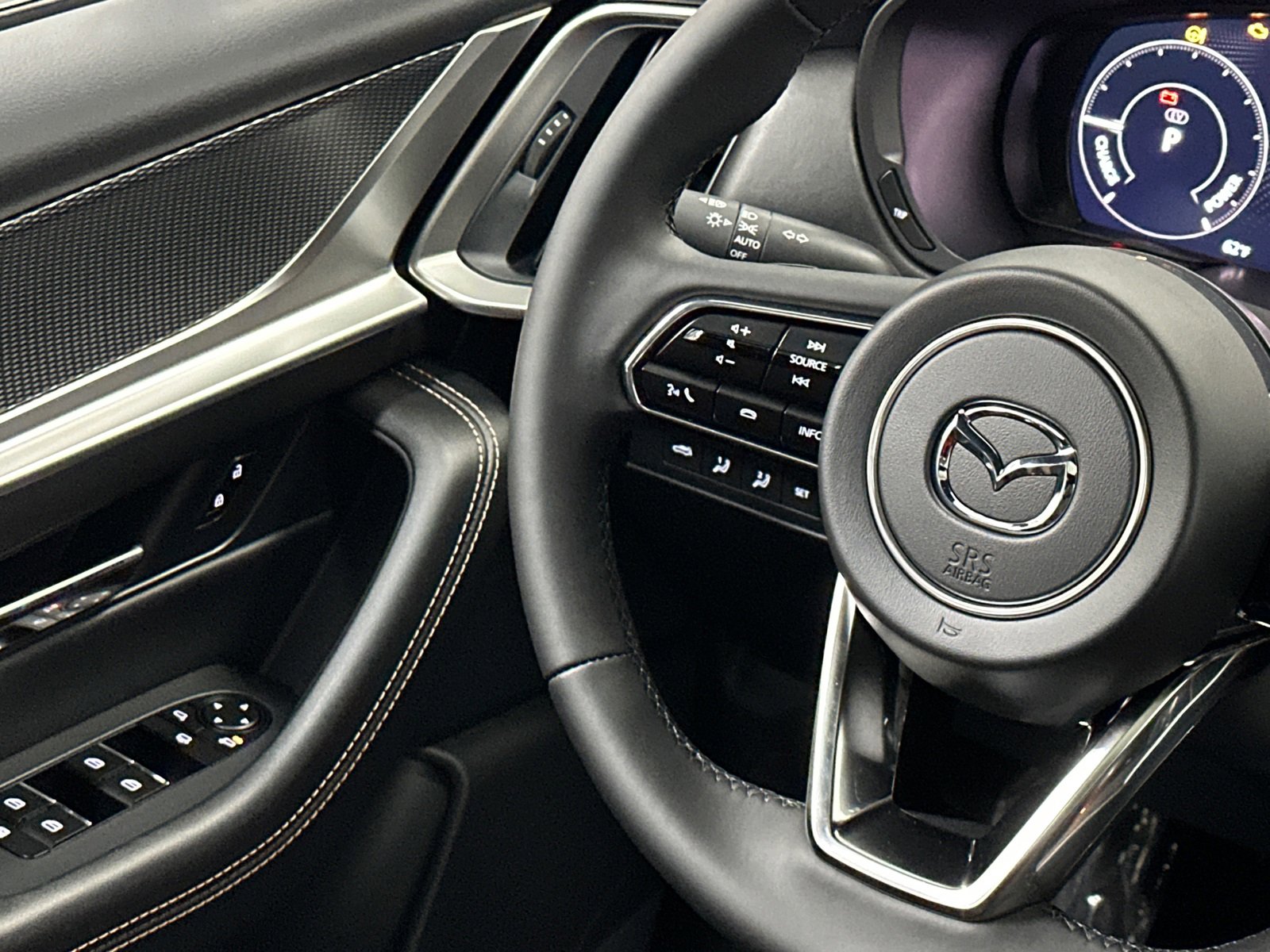 New 2025 MAZDA CX-90 Plug-In Hybrid w/ Premium Plus image 24