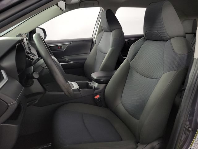 Used 2022 Toyota RAV4 LE FWD image 14