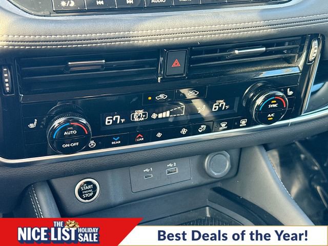 Used 2023 Nissan Rogue SL w/ SL Premium Package image 16