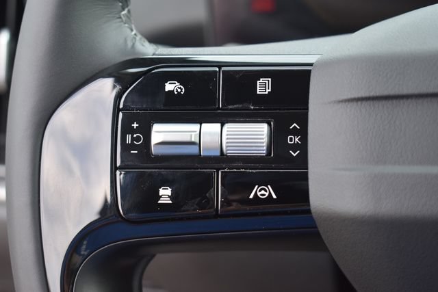 New 2026 Kia Sorento LX FWD image 25