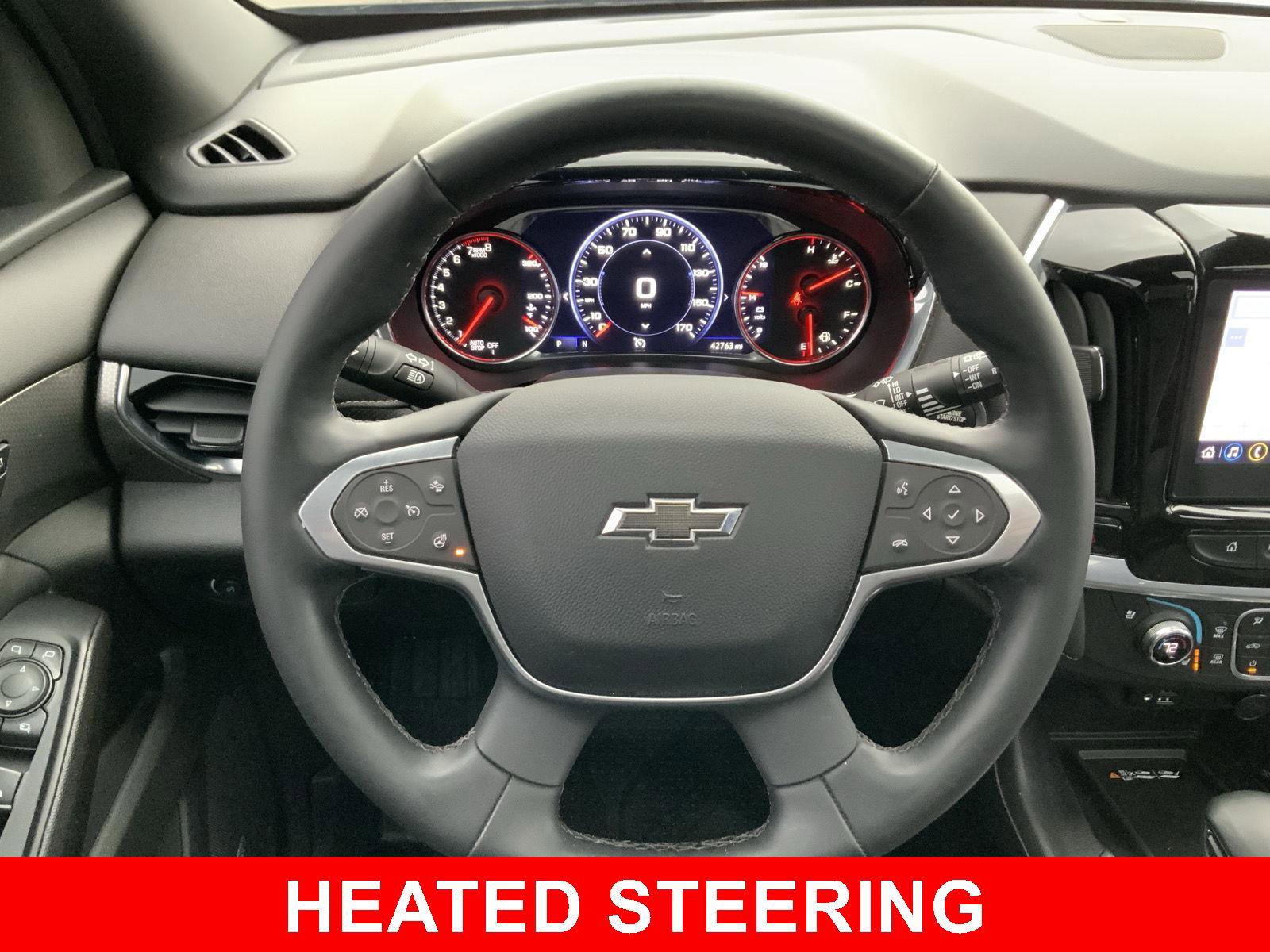 Used 2023 Chevrolet Traverse Premier w/ Redline Edition image 7