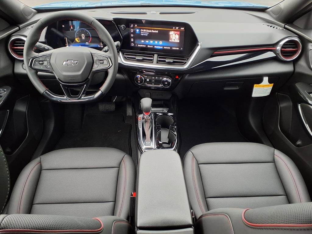 New 2026 Chevrolet Trax RS w/ Sunroof Package image 8