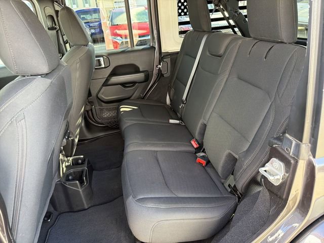 Used 2020 Jeep Wrangler Unlimited Sahara w/ Dual Top Group image 23