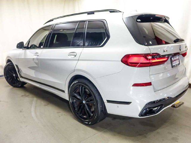 Used 2020 BMW X7 M50i AWD/4WD image 5