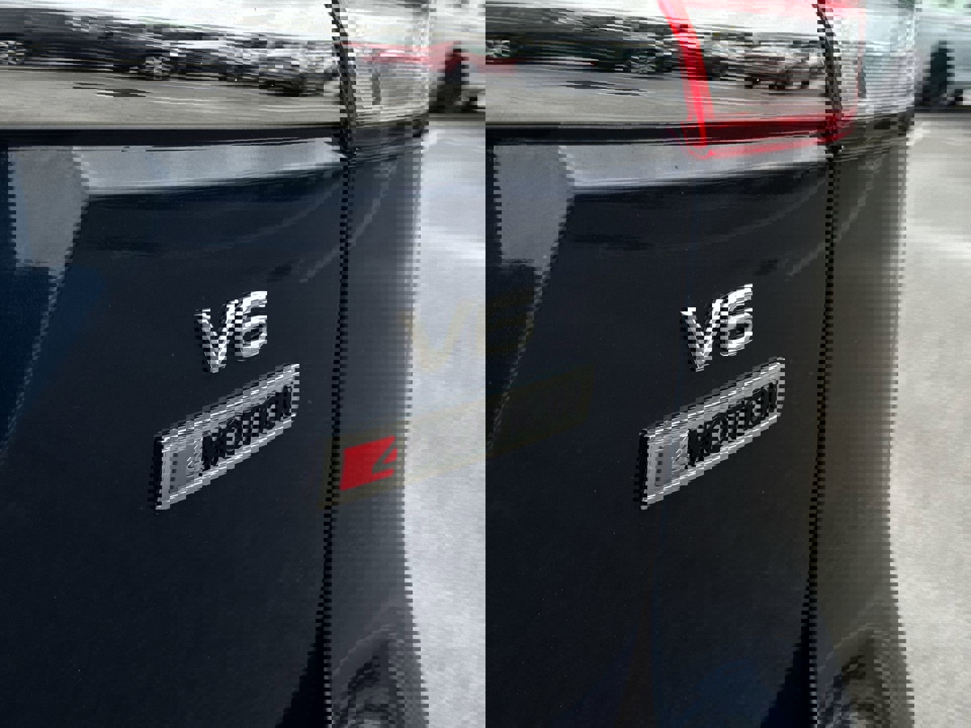 Used 2019 Volkswagen Atlas SEL R-Line image 32