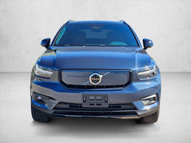 Used 2022 Volvo XC40 P8 Recharge Plus image 2