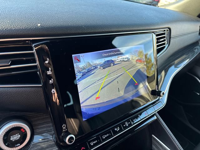 Used 2022 Jeep Wagoneer Series III w/ Flexible Seating Group image 23