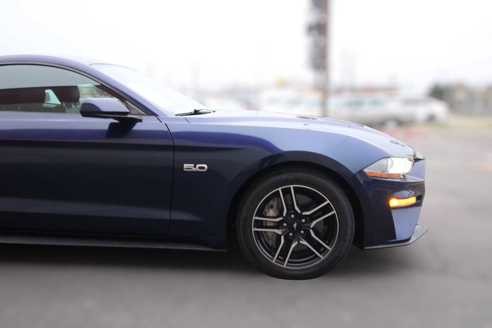 Used 2019 Ford Mustang GT RWD image 25