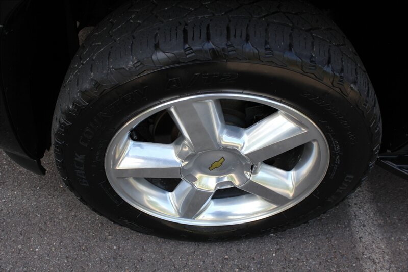 Used 2010 Chevrolet Tahoe LTZ AWD/4WD image 20