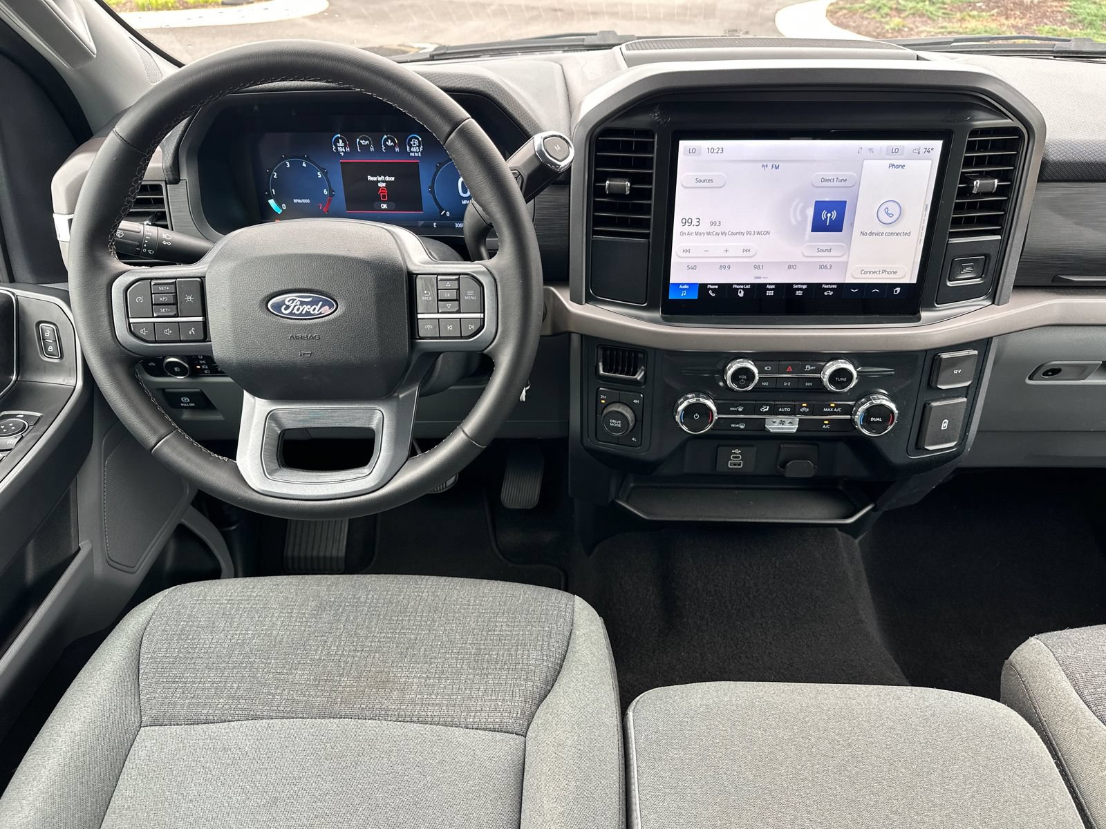Used 2025 Ford F150 XLT w/ Equipment Group 301A Standard AWD/4WD image 18