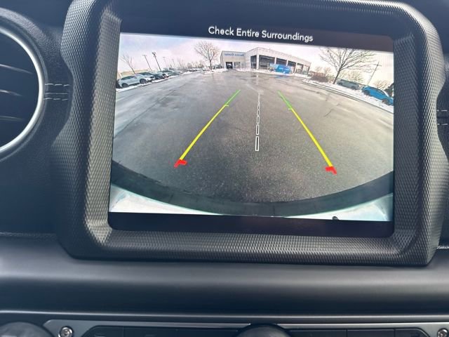 Used 2019 Jeep Wrangler Unlimited Sahara image 35