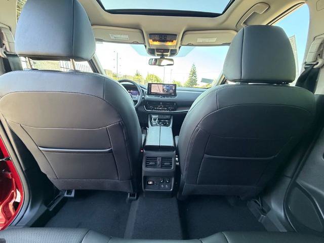New 2026 Nissan Rogue Platinum w/ Platinum Premium Package AWD/4WD image 12