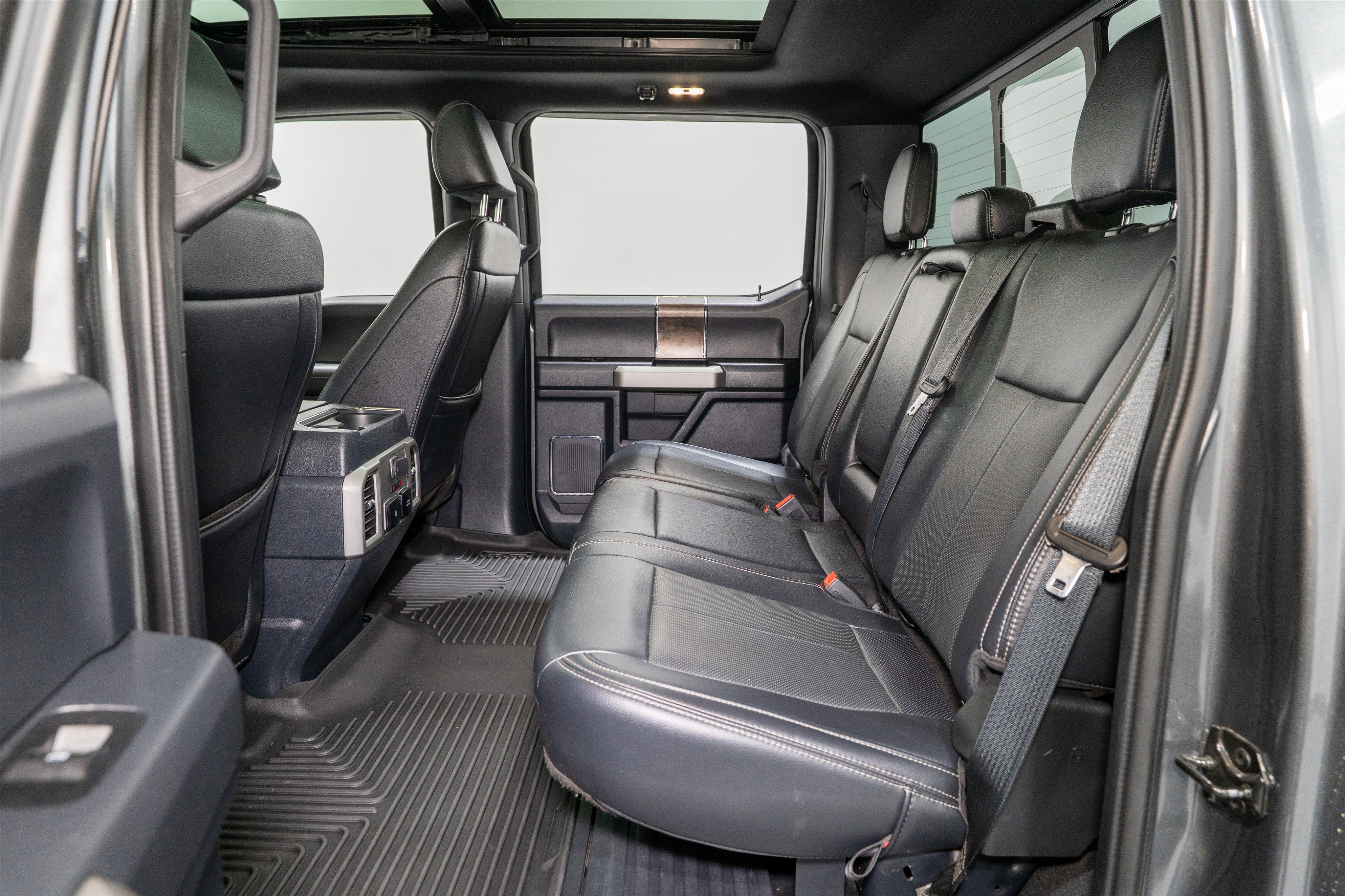 Used 2022 Ford F250 Lariat w/ Lariat Ultimate Package image 36