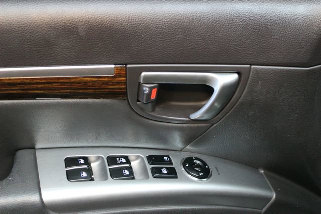 Used 2012 Hyundai Santa Fe Limited image 17