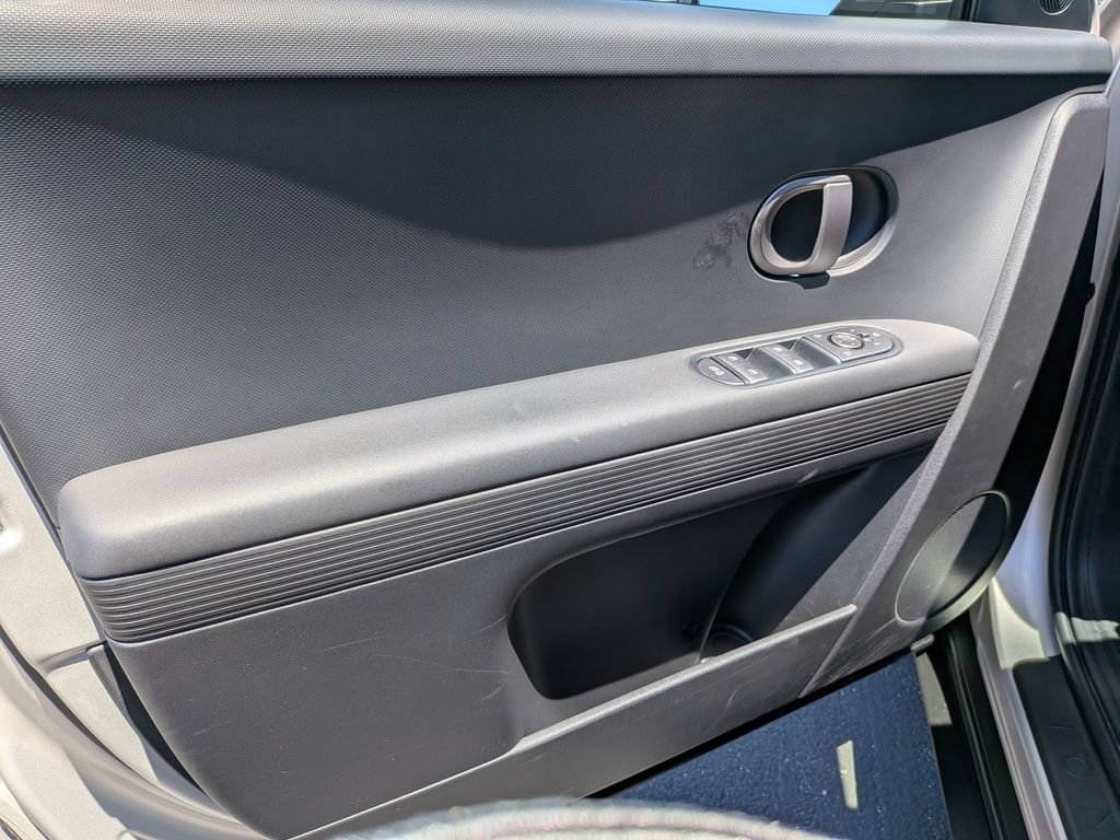 Certified 2025 Hyundai Ioniq 5 SEL RWD image 12
